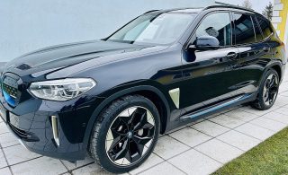 BMW iX3 Vollausstattung / Head up Display, Impressive, Panoramaglasdach, Leder, uvm