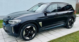 BMW iX3 Vollausstattung / Head up Display, Impressive, Panoramaglasdach, Leder, uvm