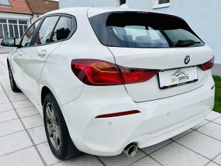BMW 118i - Topzustand, Navi, 2 Zonen Klima, Lordrsenstütze, Innen-Außenspiegelpaket