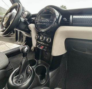 Mini MINI Hatch Cooper S - Top Zustand alles typisiert