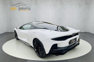 McLaren GT -  neues 2 Jahre Garantiepaket bis 07/2027 abgeschlossen - Sportwagen für Reiselustige