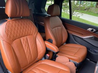 BMW X7 M60i xDrive  Neupreis 200.000 € - 1. Besitz Neuwagenzustand // 6 Sitzer // Topausstattung