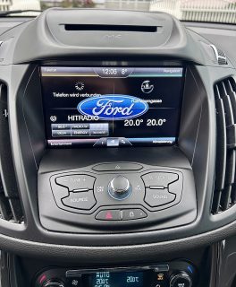 Ford Kuga 2,0 TDCi Titanium - Topzustand - AHK - 8-fach