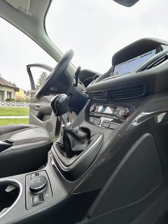 Ford Kuga 2,0 TDCi Titanium - Topzustand - AHK - 8-fach