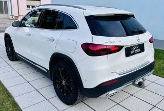 Mercedes-Benz GLA 200d Neupreis 57.000 € 4matic Entry Österreich-Edition Aut. - Topzustand - AHK - Winter Paket LED Scheinwerfer