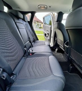 Mercedes-Benz GLA 200d Neupreis 57.000 € 4matic Entry Österreich-Edition Aut. - Topzustand - AHK - Winter Paket LED Scheinwerfer