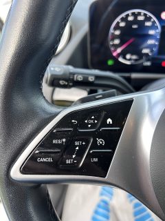 Mercedes-Benz GLA 200d Neupreis 57.000 € 4matic Entry Österreich-Edition Aut. - Topzustand - AHK - Winter Paket LED Scheinwerfer