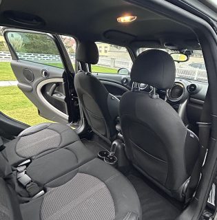 Mini MINI Countryman COOPER D Allrad - Sitzheizung, Navi, Sportsitze, PDC, LED, Chili Paket, Teilleder